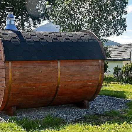 10 Person In I Romsdal Holiday home