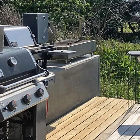 10 Person In I Romsdal *